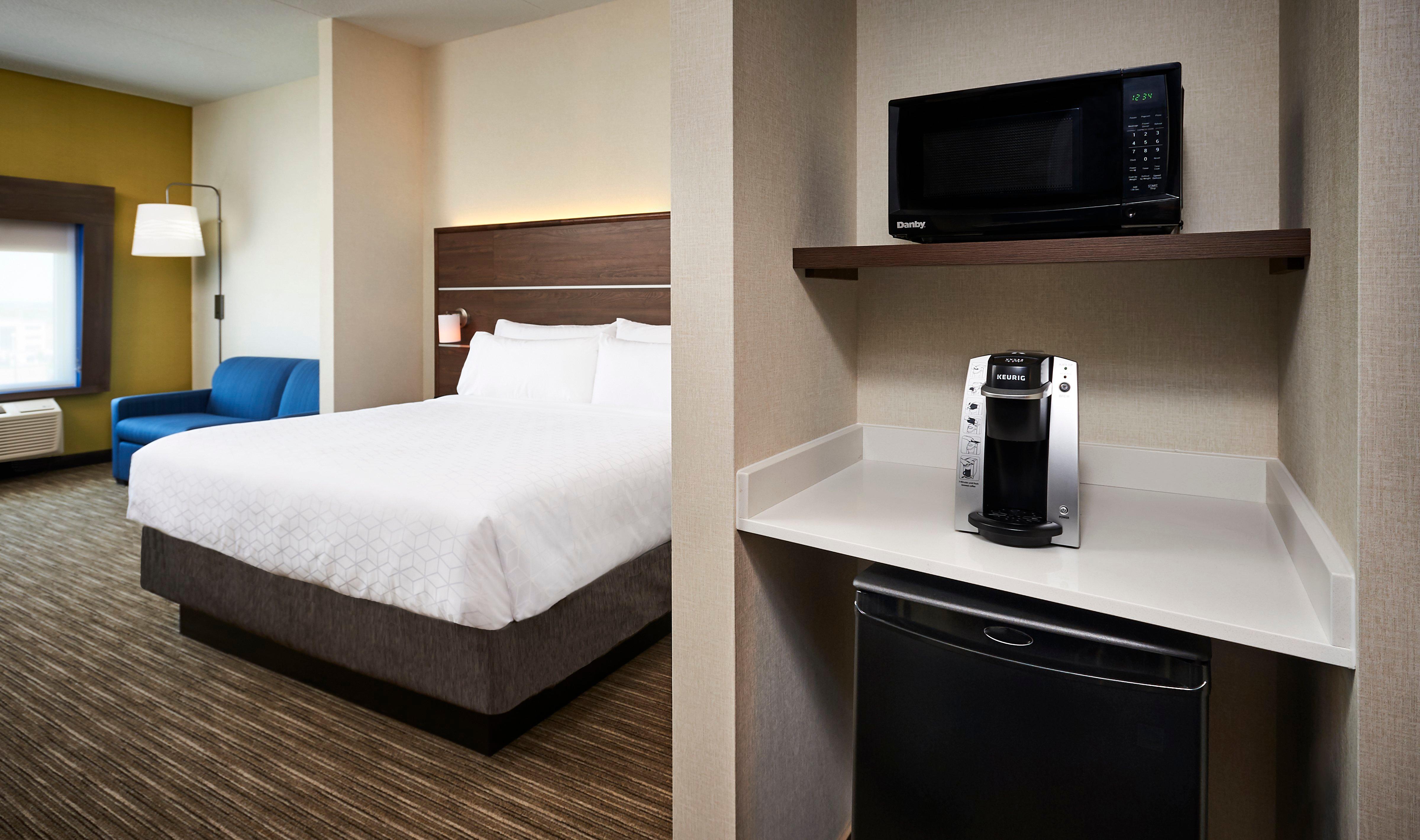 Holiday Inn Express - Sarnia - Point Edward By Ihg Екстериор снимка