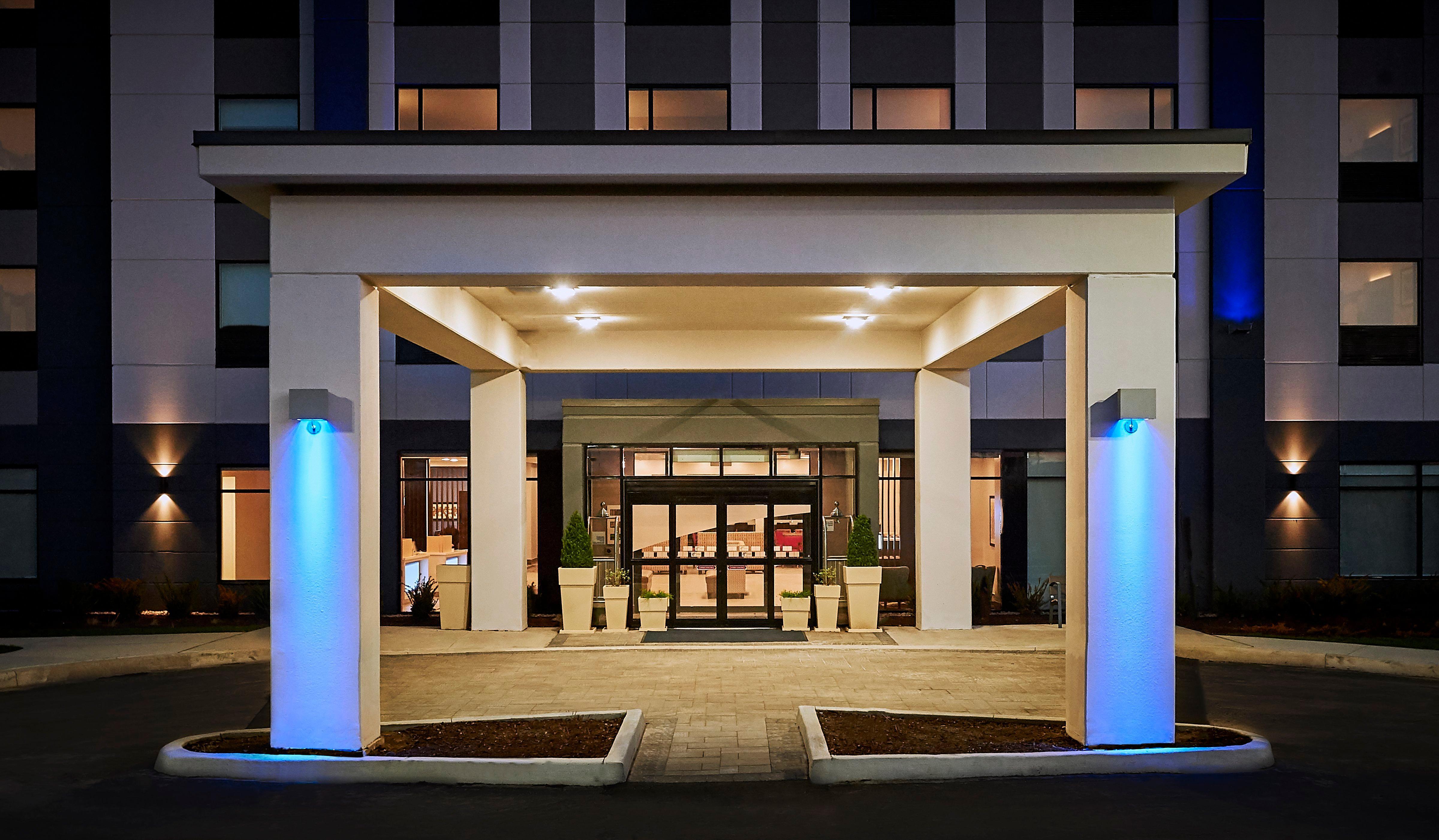 Holiday Inn Express - Sarnia - Point Edward By Ihg Екстериор снимка
