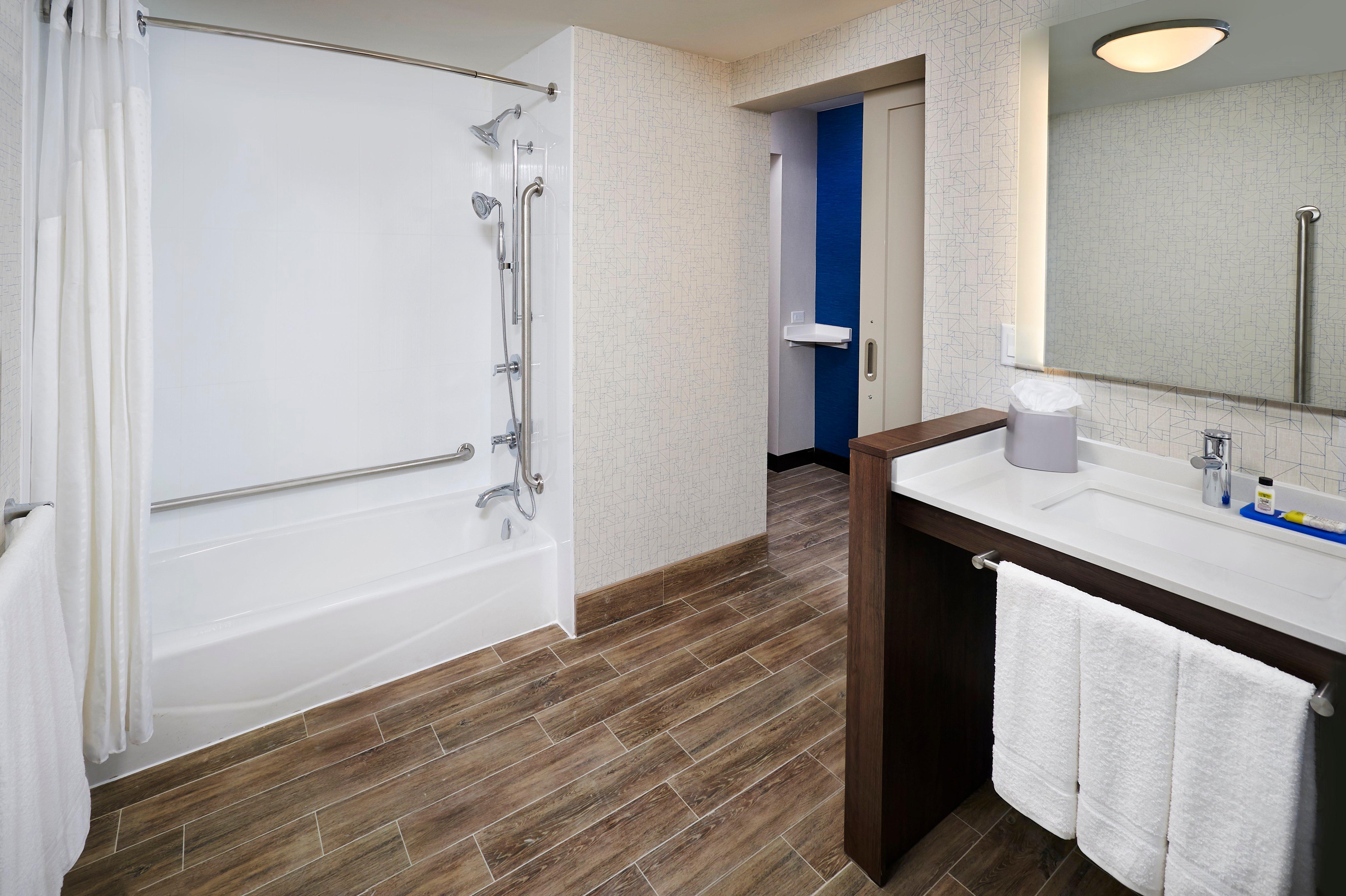 Holiday Inn Express - Sarnia - Point Edward By Ihg Екстериор снимка